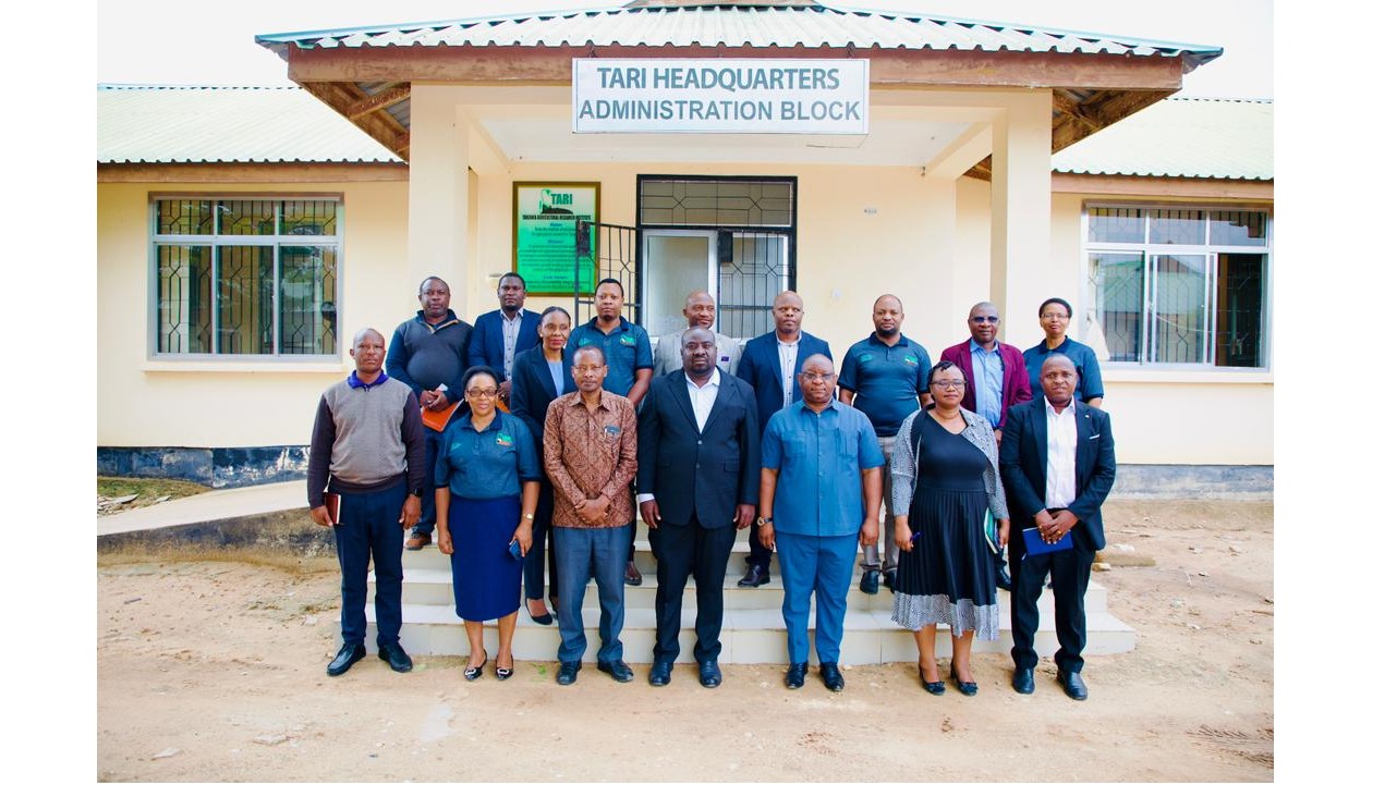 NAIBU KATIBU MKUU KILUNDUMYA AAGIZA JENGO LA UTAWALA TARI KUKAMILIKA NDANI YA MIEZI SITA.